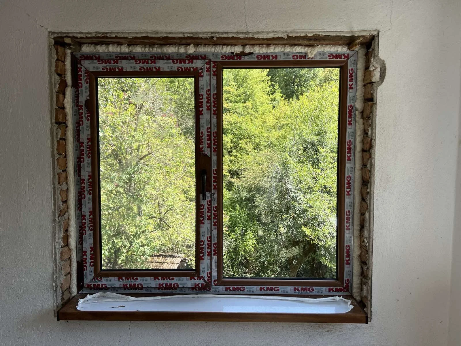 Монтаж PVC дограма KMG Prelude в село Чифлика, област Ловеч